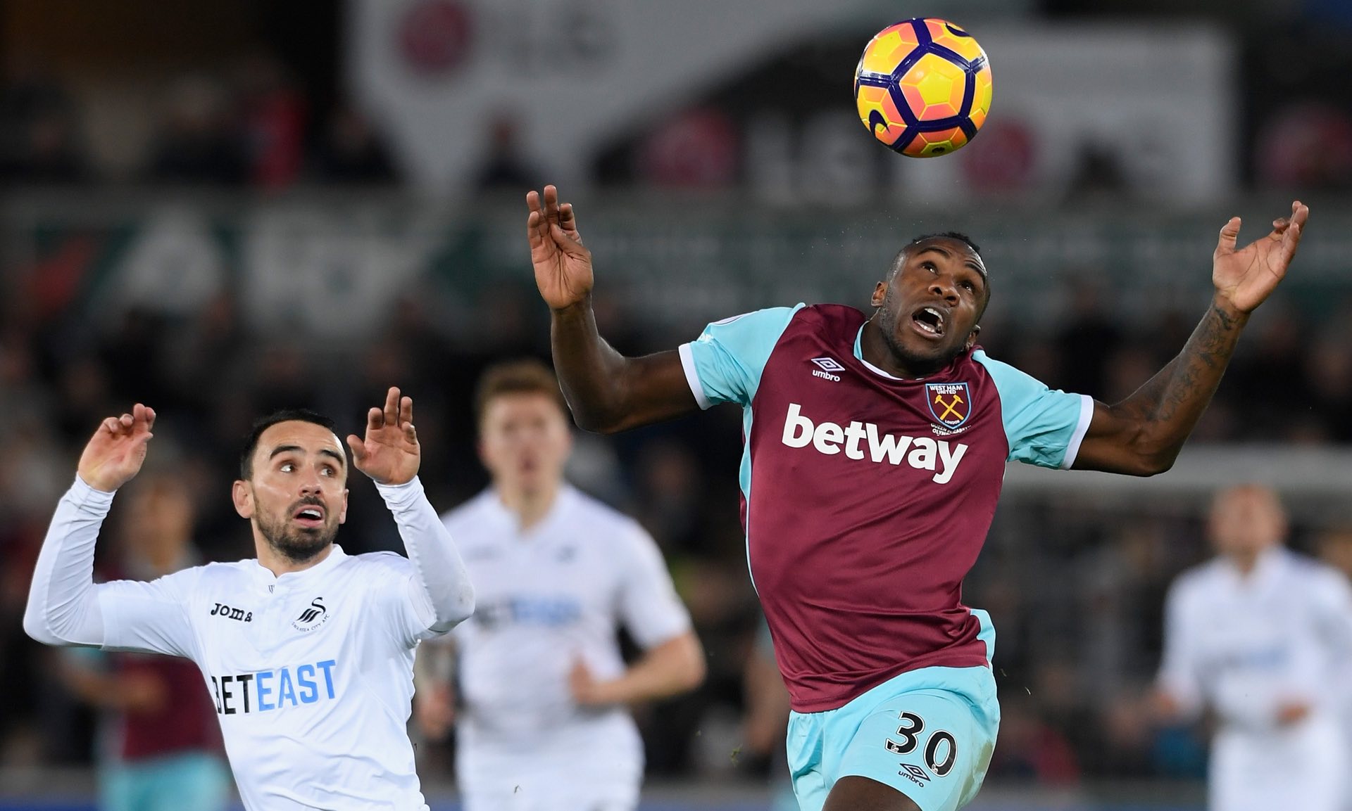 保持开放姿 保持开放姿