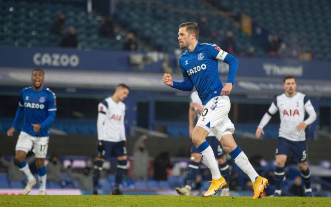 利奠定了基 利奠定了基